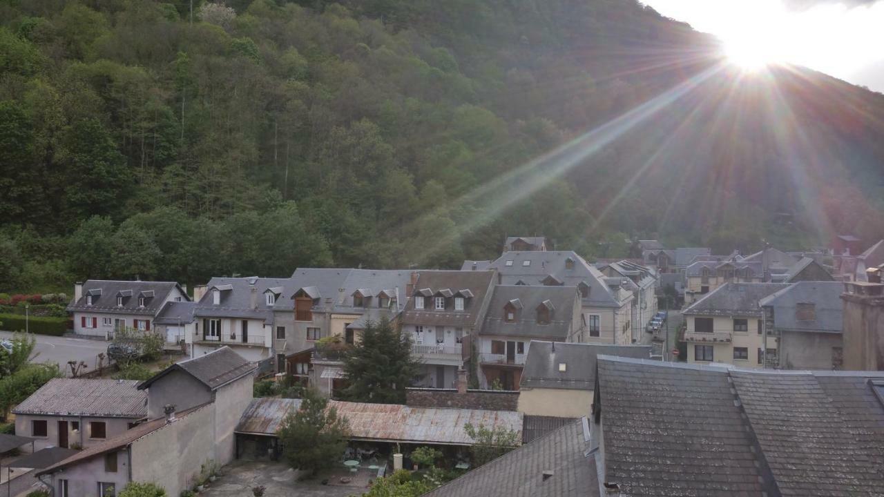 T2 Bis Luchon Apartment Bagnères-de-Luchon Exterior foto